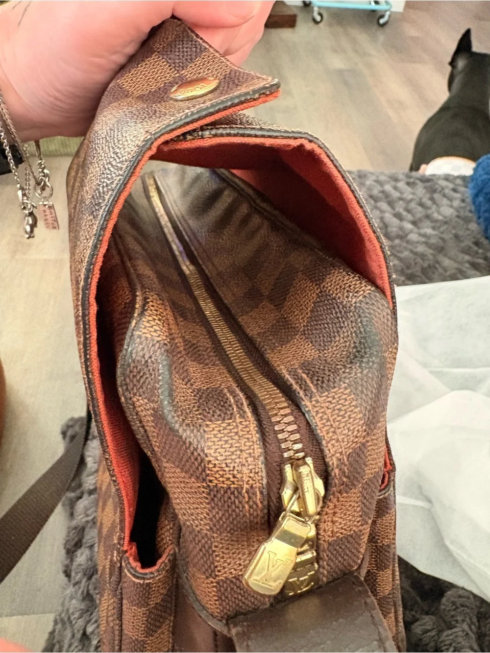 Louis Vuitton Messenger Snap Top CrossBody. With COA